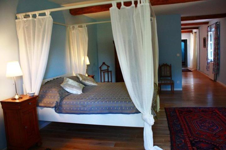 Chateau De Gargas Bed and Breakfast Gaudiès Exterior foto